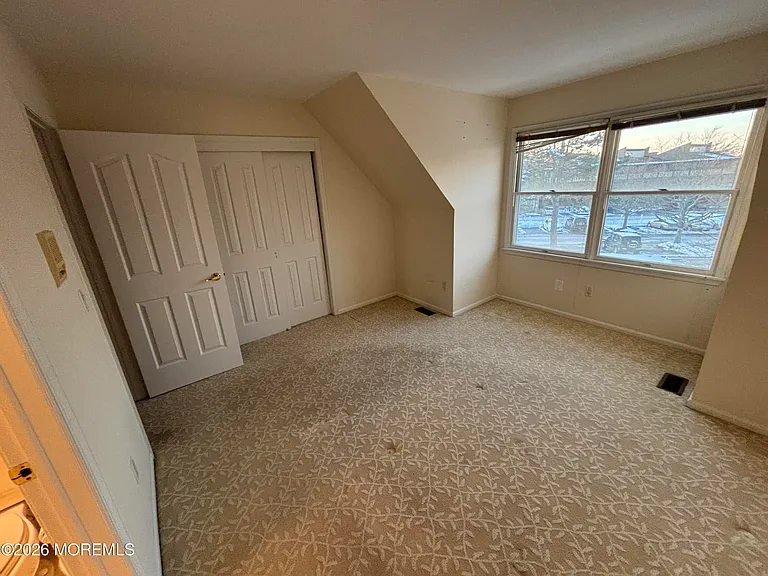 210 Spinnakers Cv — Photo 31