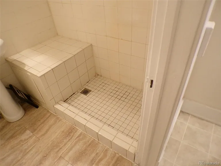 646 N Marion St #1 — Photo 12