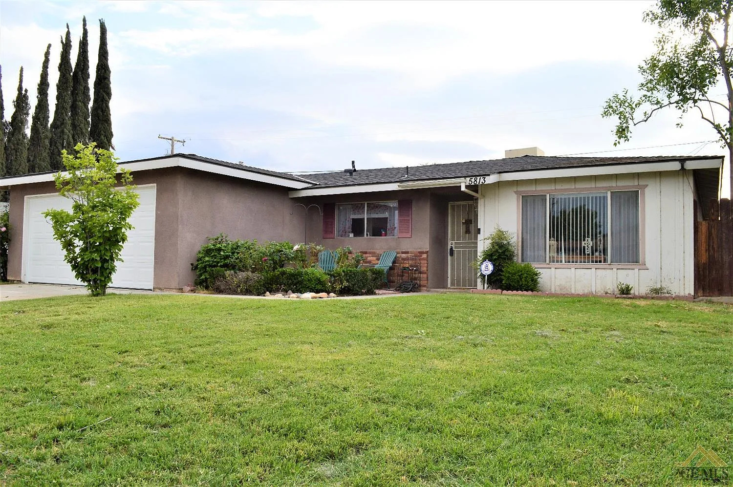 5813 Midas St photo 1