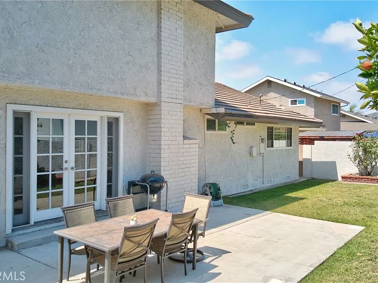 4641 Newman Ave — Photo 55