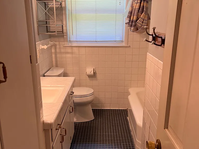 2607 Lomond Dr — Photo 11