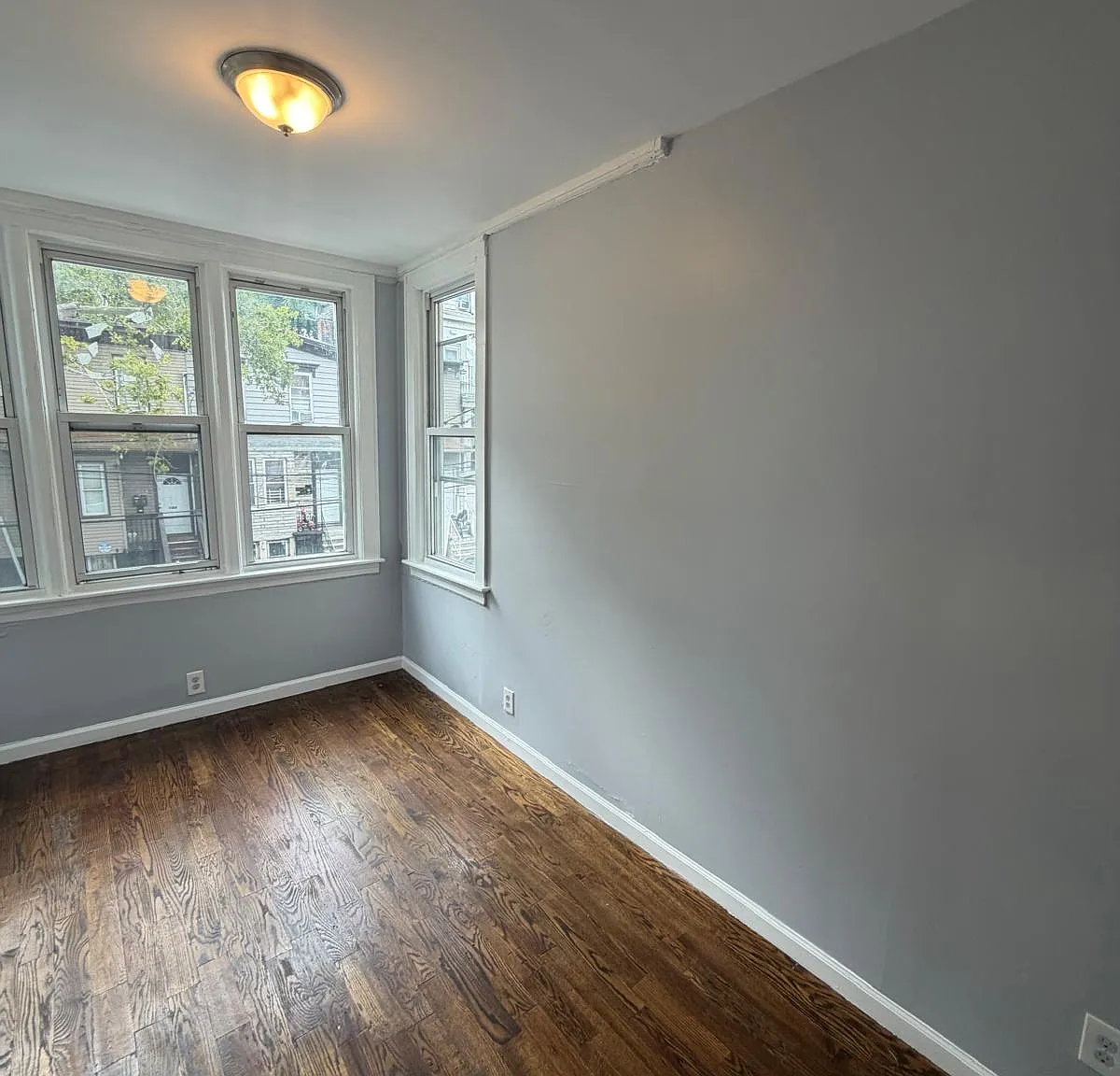 2 bed, 1200 sqft, $1,850 — Photo 3