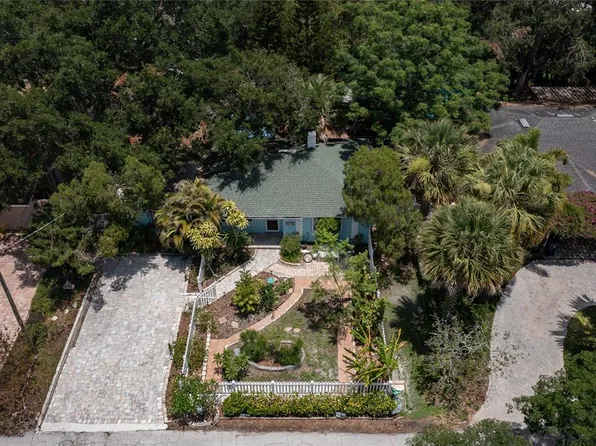 4443 W Bay Villa Ave, Tampa, FL 33611