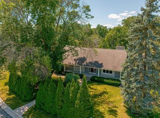 5941 Woods Edge Rd, Fitchburg, WI 53711