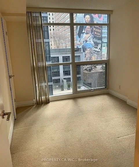 21 Carlton St #502 — Photo 14