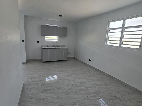 3rd image of 0 Villa Del Monte