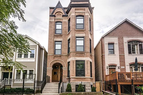 2441 W Cortland St #2 Photo 1