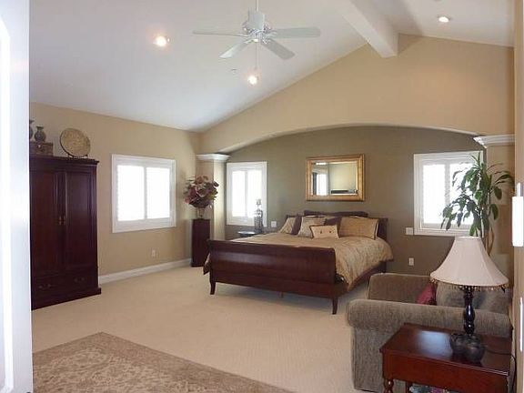 5th image of 2417 Marshallfield Ln #A