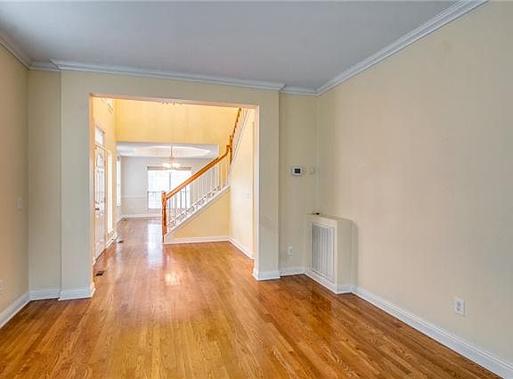 4th image of 7029 Still Spring Hollow Dr
