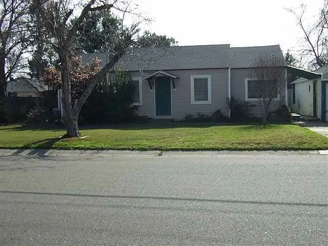 420 Grant Way photo 1