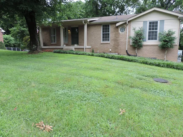 260 Lookout Dr, Old Hickory, TN 37138