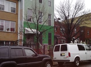 132 Grove St, Brooklyn, NY 11221