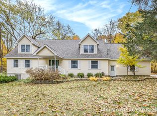 7504 Lincoln Lake Ave NE, Belding, MI 48809
