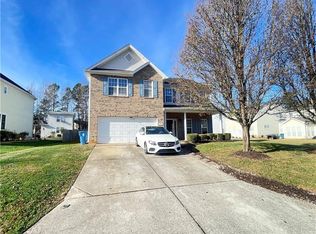 1592 Candace Ridge Dr, Greensboro, NC 27406