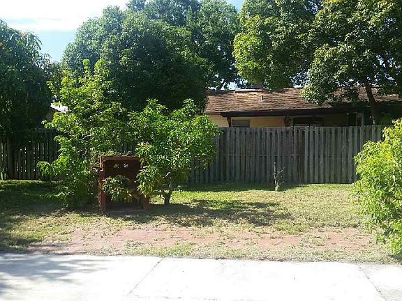 3rd image of 7667 Nolton Way