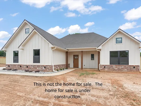 207 County Road 2204, Tatum, TX 75691
