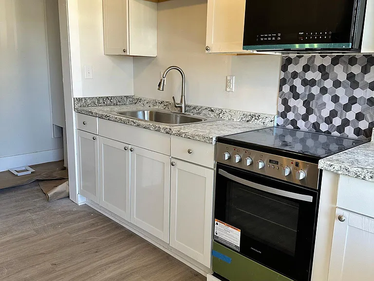 251 Broad St #251 — Photo 25