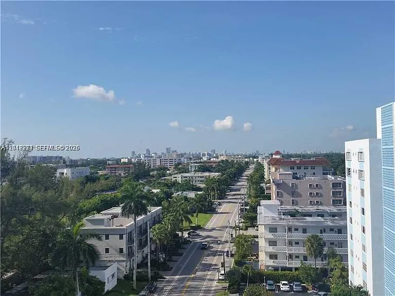 10350 W Bay Harbor Dr #10N — Photo 17