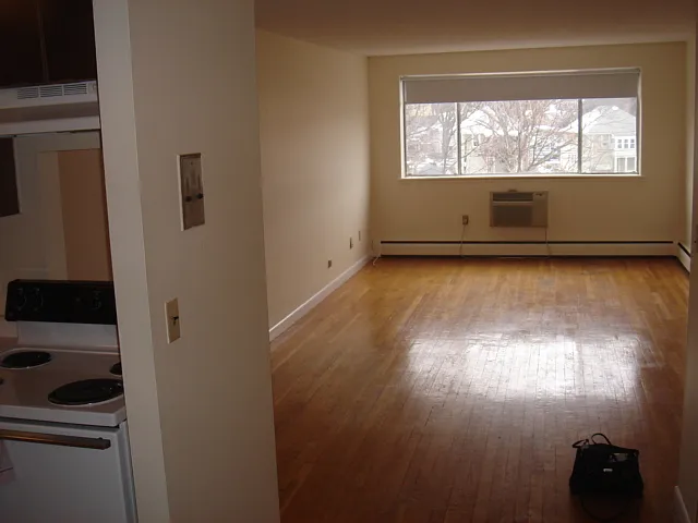 Studio, 450 sqft, $2,150 — Photo 1