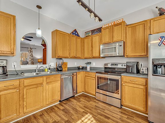 2nd image of 1101 Downs Blvd APT I104