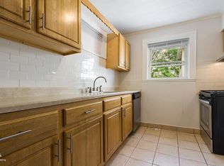 86 Griffith St #2, Jersey City, NJ 07307