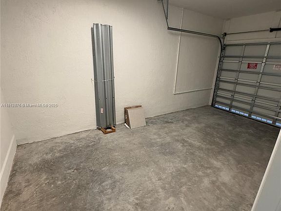 3rd image of 144 SW 184th Way #144