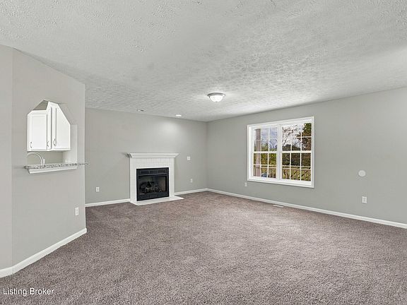 2nd image of 380 Ireland School Rd