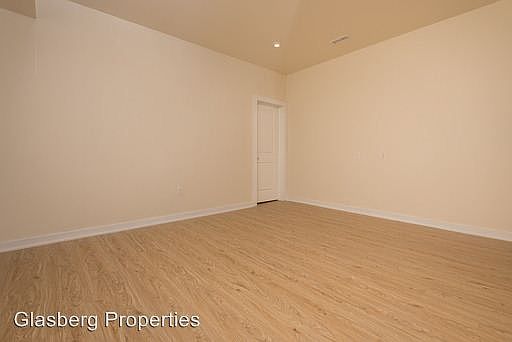 3rd image of 245 S 45th St #3171815