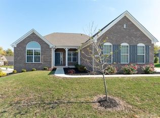 163 Little Ben Ln, Greenwood, IN 46142