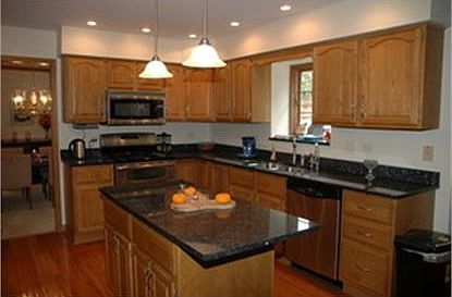 4th image of 608 Sally Ct