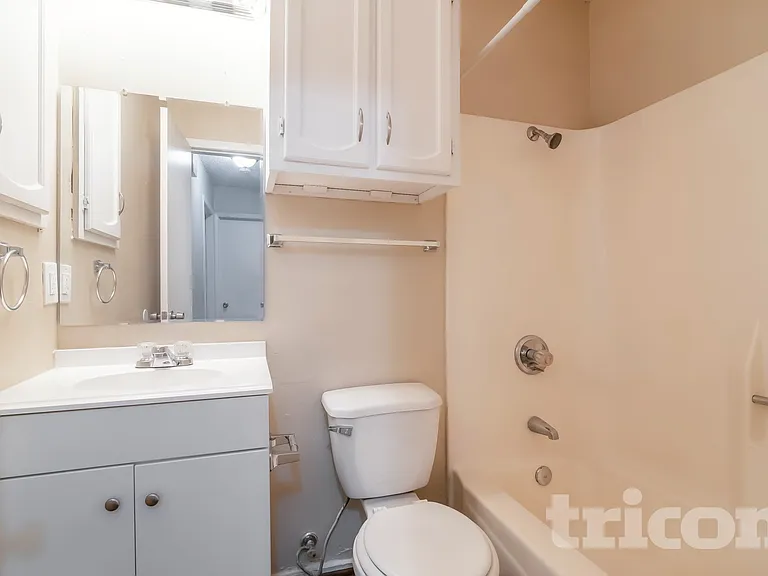 17719 Glenpatti Dr — Photo 13