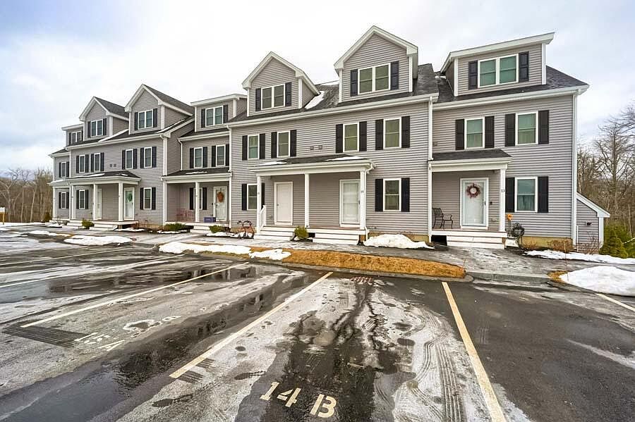 16 Landing Way Lakeville, MA, 02347 Apartments for Rent Zillow