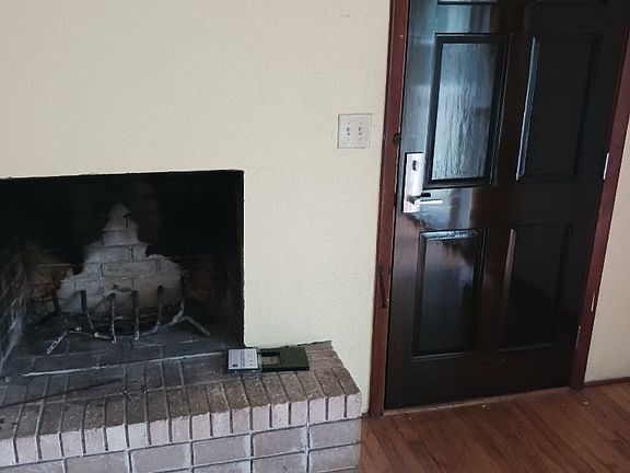 5th image of 230 Westridge Dr