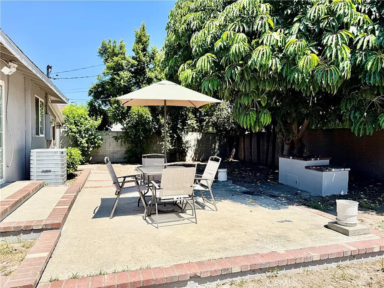 1906 W Kenoak Dr — Photo 27