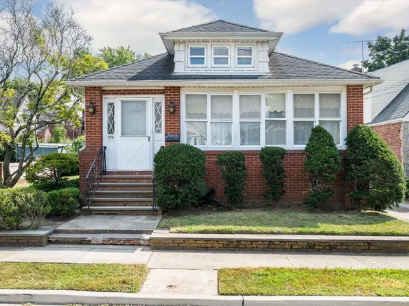 178 Ash Street, Valley Stream, NY 11580