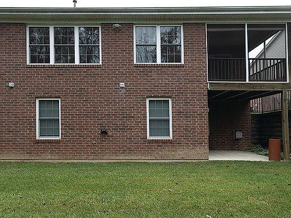 3rd image of 2830 Parkwalk Dr
