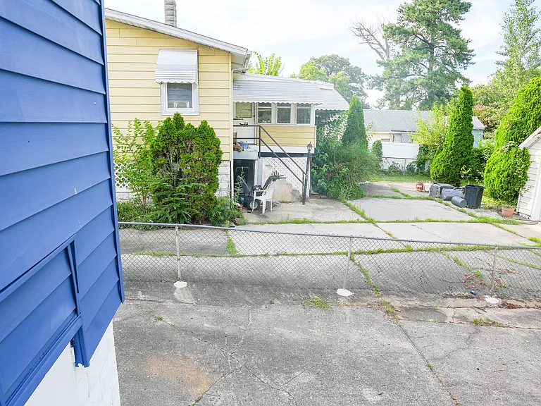 2924 Putty Hill Ave — Photo 22