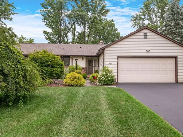 509 Kimry Moor, Fayetteville, NY 13066