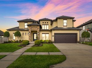 1810 Sterling Creek Dr, Friendswood, TX 77546