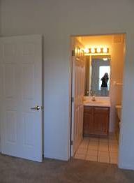 5th image of 9475 Villa Way