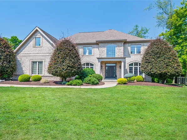 300 Buckingham Dr, Venetia, PA 15367