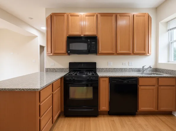 3347 W Wilson Ave #3N, Chicago, IL 60625