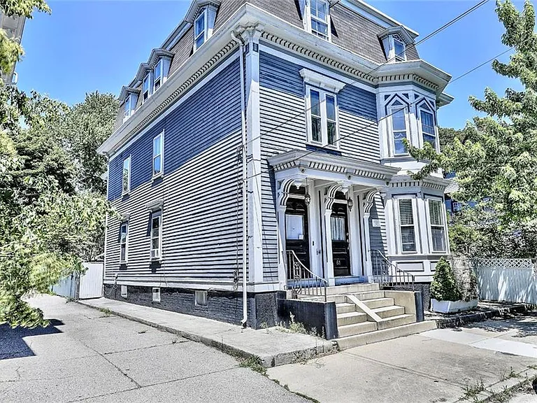 61 Chapin Ave #3 — Photo 1