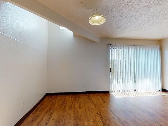 2nd image of 1803 Potomac Pl APT D