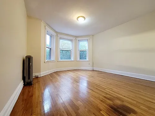 360 Riverway Photo 1
