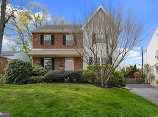 2356 Poplar Rd, Havertown, PA 19083