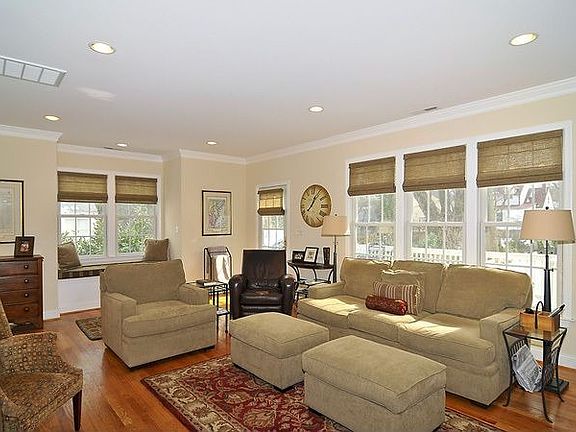 4th image of 3602 Farragut Ave