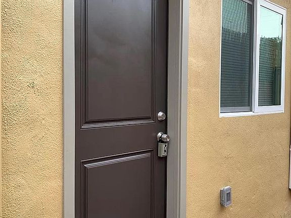 2nd image of 596 N Eden Ave Unit B