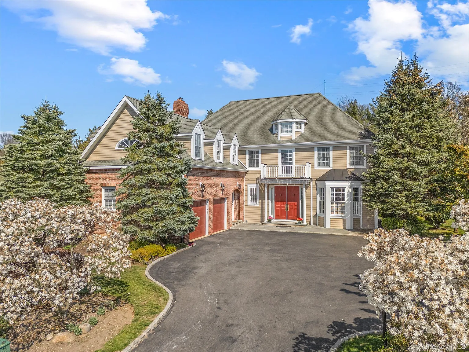 16 Mackay Way photo 1