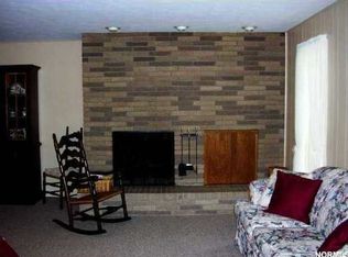 5851 Mills Creek Ln, North Ridgeville, OH 44039
